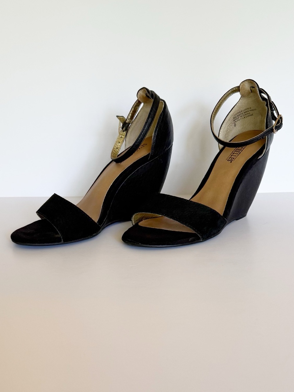 Seychelles Black Wedge Sandals